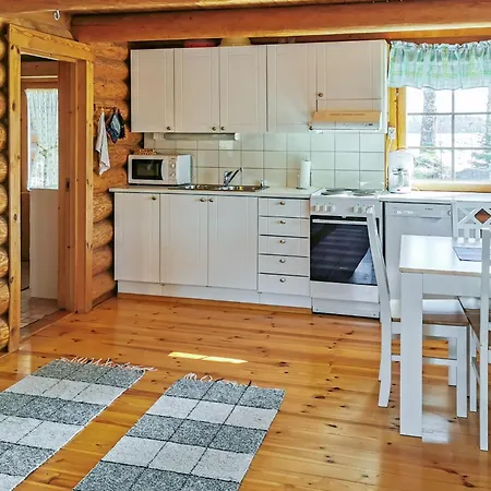 Sinikello By Interhome Pertunmaa